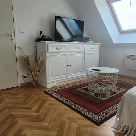 Les Chatelliers Panzió